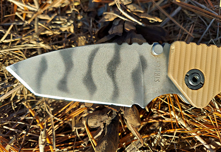 Strider GB pivot screw and opening thumb stud.
