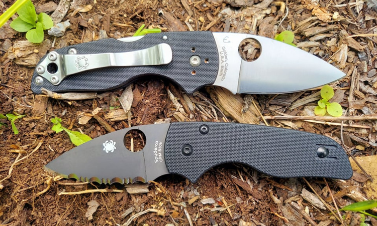 Spyderco Lil Native, top with lock back, bottom with serrated blade and Compression Lock